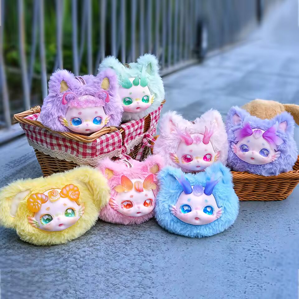 DBS Full Box Series Dumia Deep Sea Star Anime KeyChain Series Cute Toys Suitable for Boys and Girls, Can Hang Bags and Keys